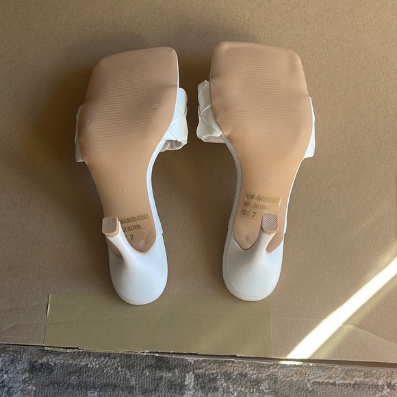 Womens Sandals, Women's Sandals Braided Shoulder Straps 7 new‎ never worn - Picture 5 of 6